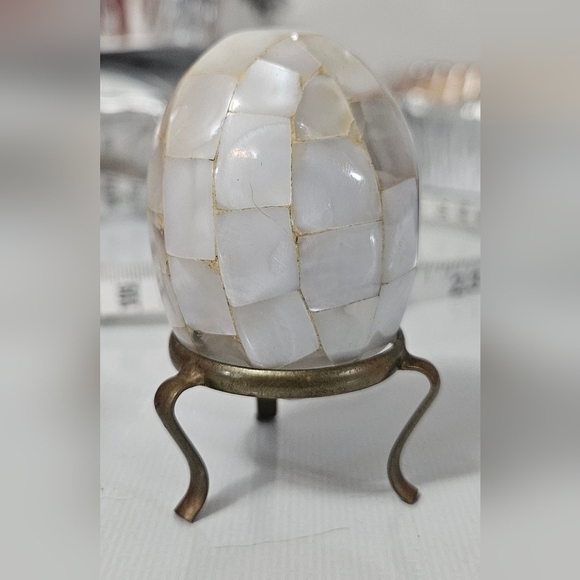Mother Of Pearl Collectable Decorative Egg With Gold Stand! - Picture 1 of 3